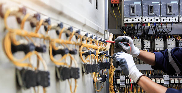 Professional Electrician technician working in Rogersville, AL